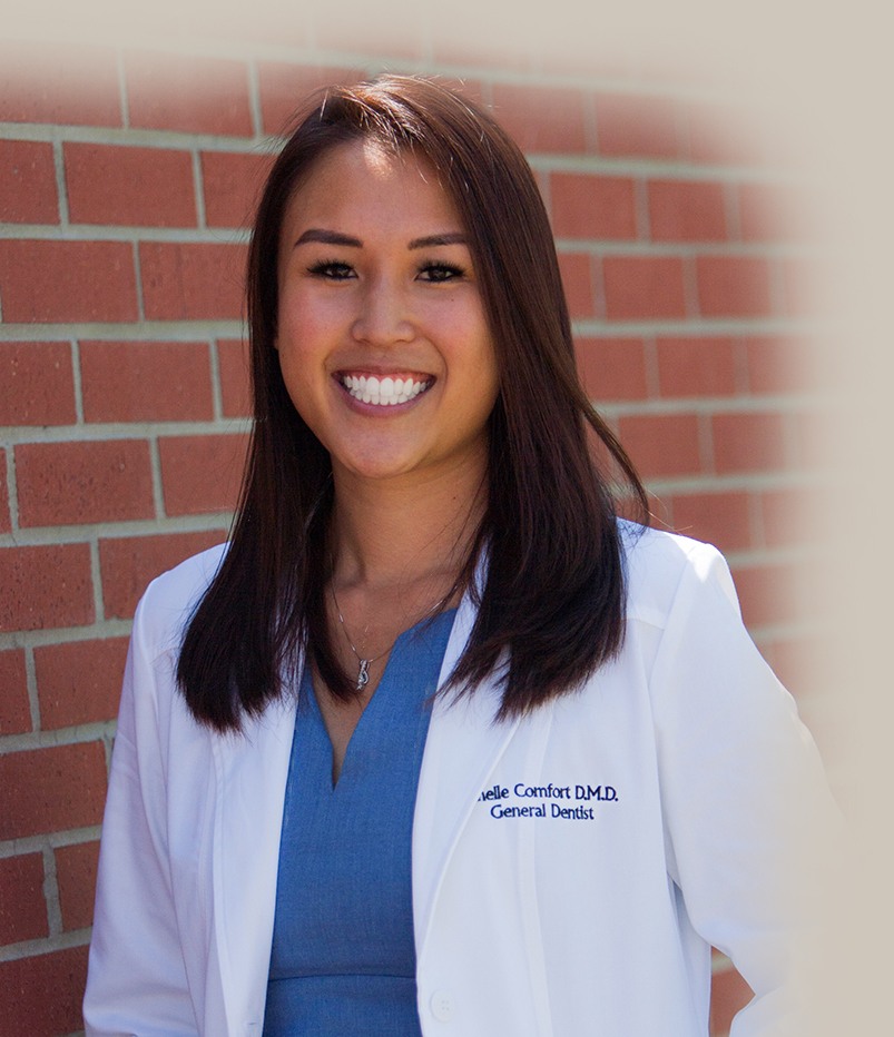 Santa Ana dentist Janelle Comfort DMD