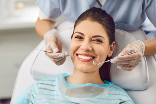 We provide dental check-ups and cleanings near Villa Park